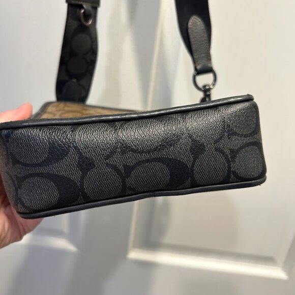 Coach Signature Canvas & Leather Crossbody Bag - Picture 5 of 6